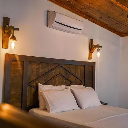 بيت شباب Belong Çeşme