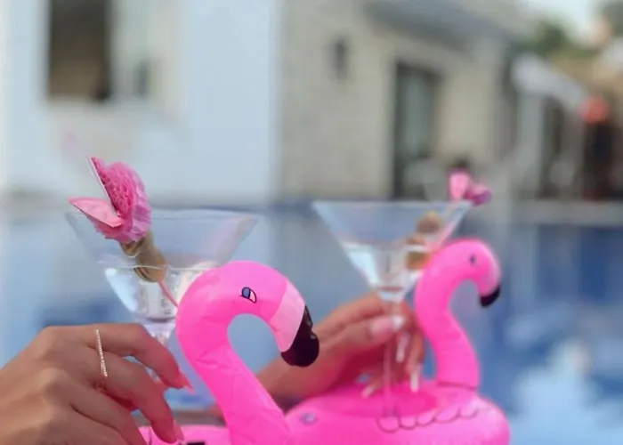 Belong 旅馆 Çeşme